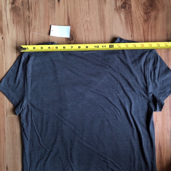 NEW DISNEY Lilo & Stitch Tee Shirt Gray Medium Juniors - Picture 11 of 16